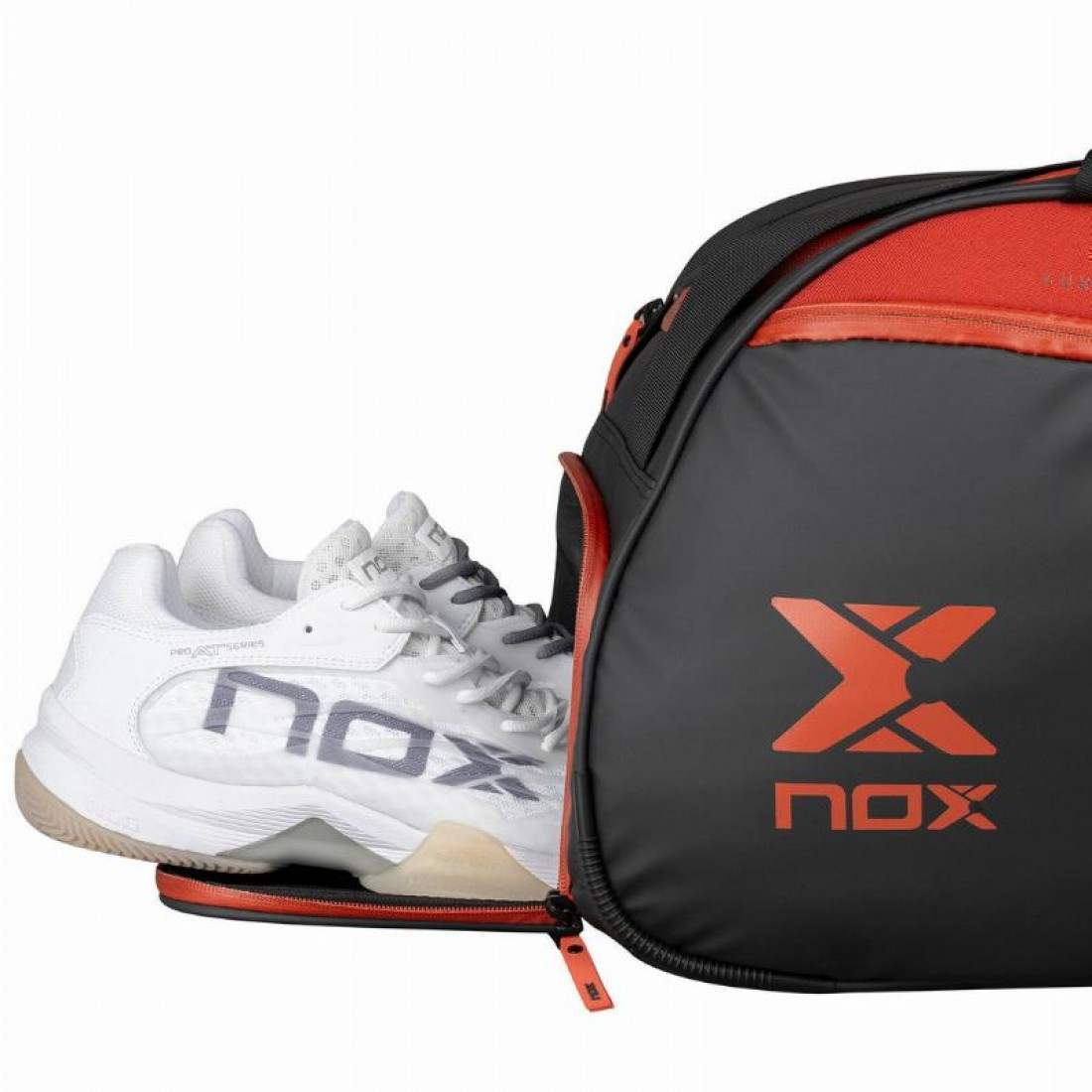 Nox AT10 Luxury Open Series Noir/Rouge